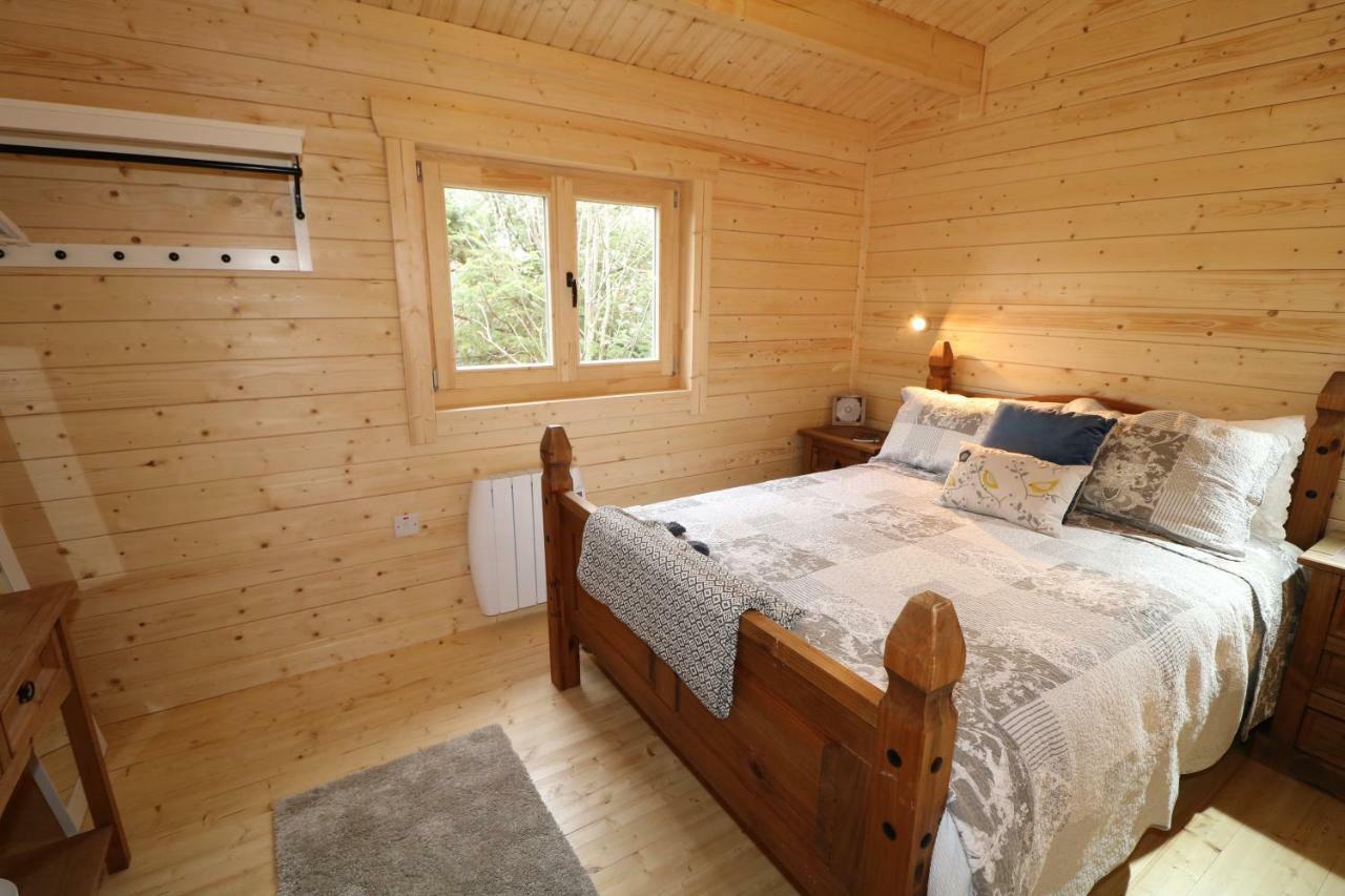 Inisean Lodge Log Cabin -Part Of Inisean B&B Dungloe Extérieur photo